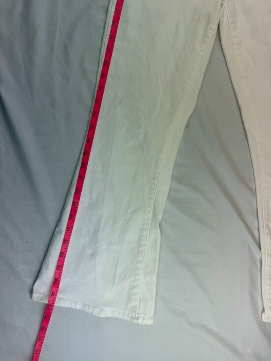 Veronica Beard Carson Off Duty High Rise Ankle Flare Jeans in White Small - Picture 8 of 9